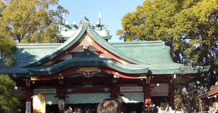 多摩川浅間神社の初詣会場で衆議院選挙前哨戦